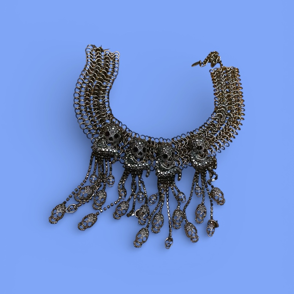 Elegant Silver Statement Choker - image 1